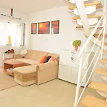 Yellow House 帕格